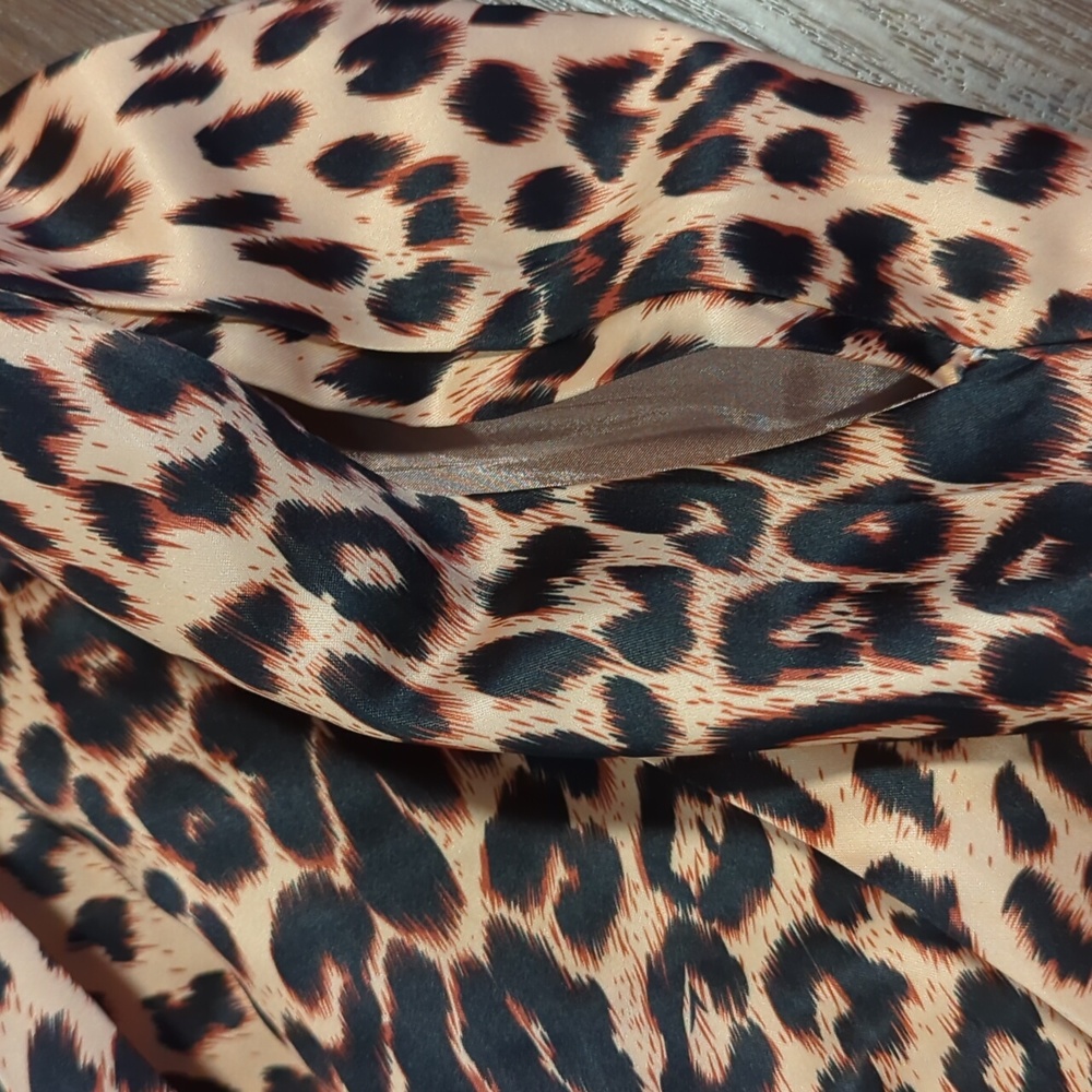 A Line Satin Leopard Print Skirt - Picture 2 of 7